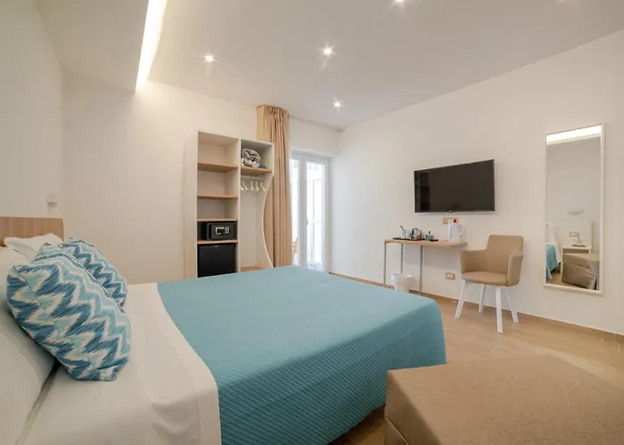 게스트하우스 Brezza Marina 4*